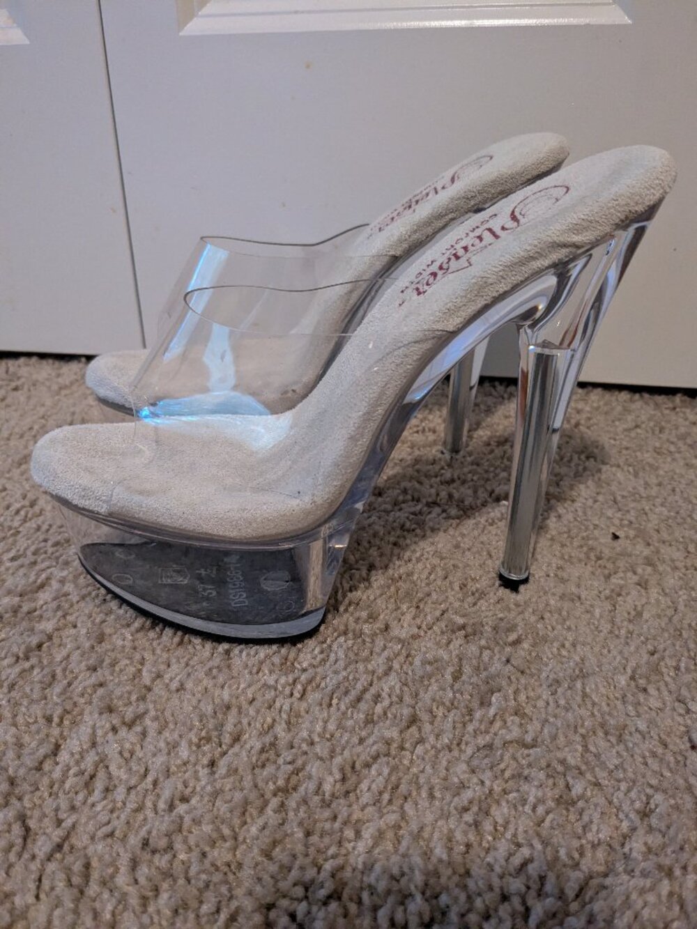 Pleaser 6" clear slides